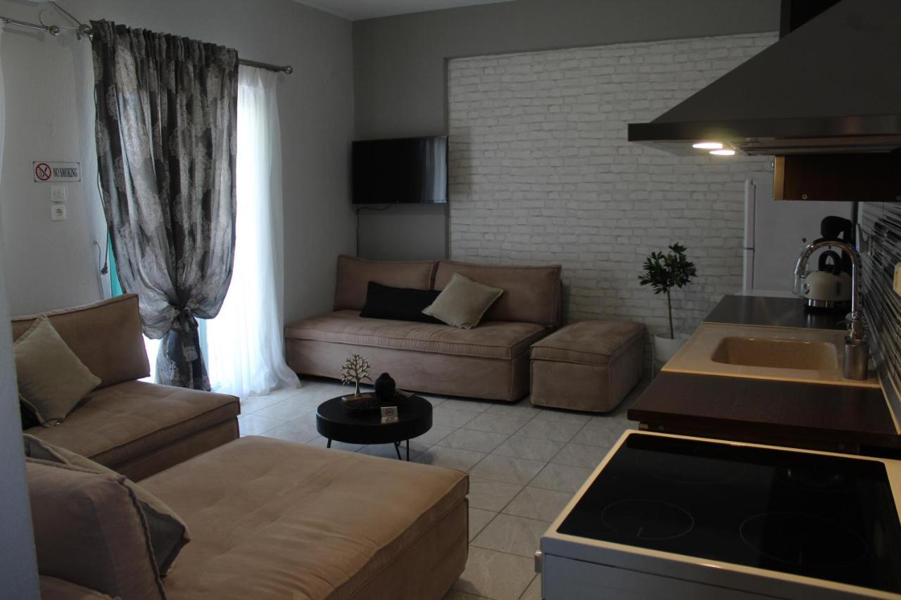 Azure Bliss Suites Nikiti  Ngoại thất bức ảnh