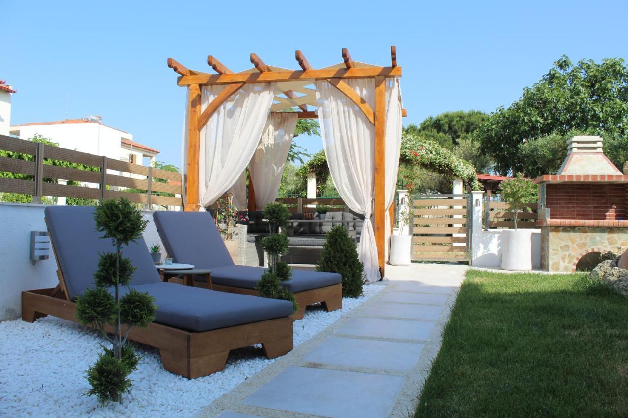 Azure Bliss Suites Nikiti  Ngoại thất bức ảnh
